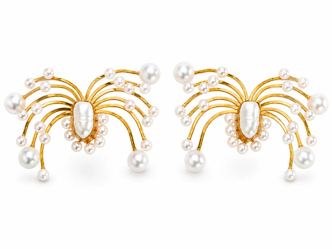RAHIA Pearl Earrings